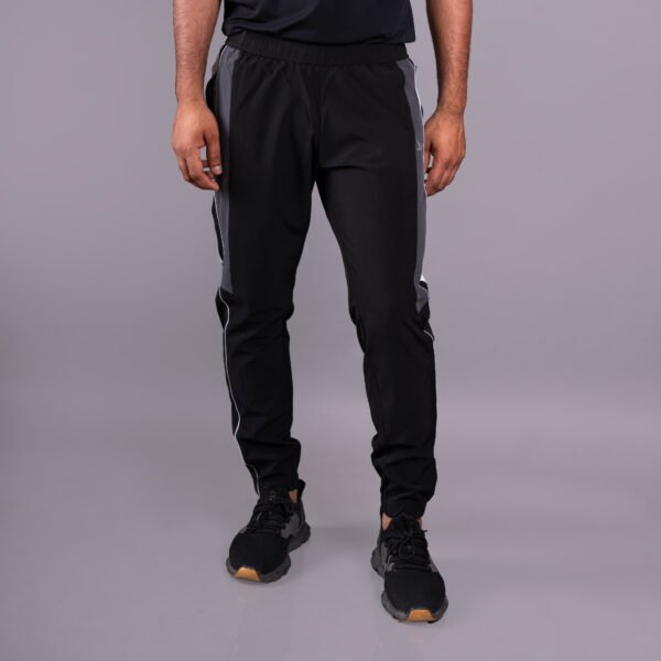 Men elasticated bottom jogger - Image 2